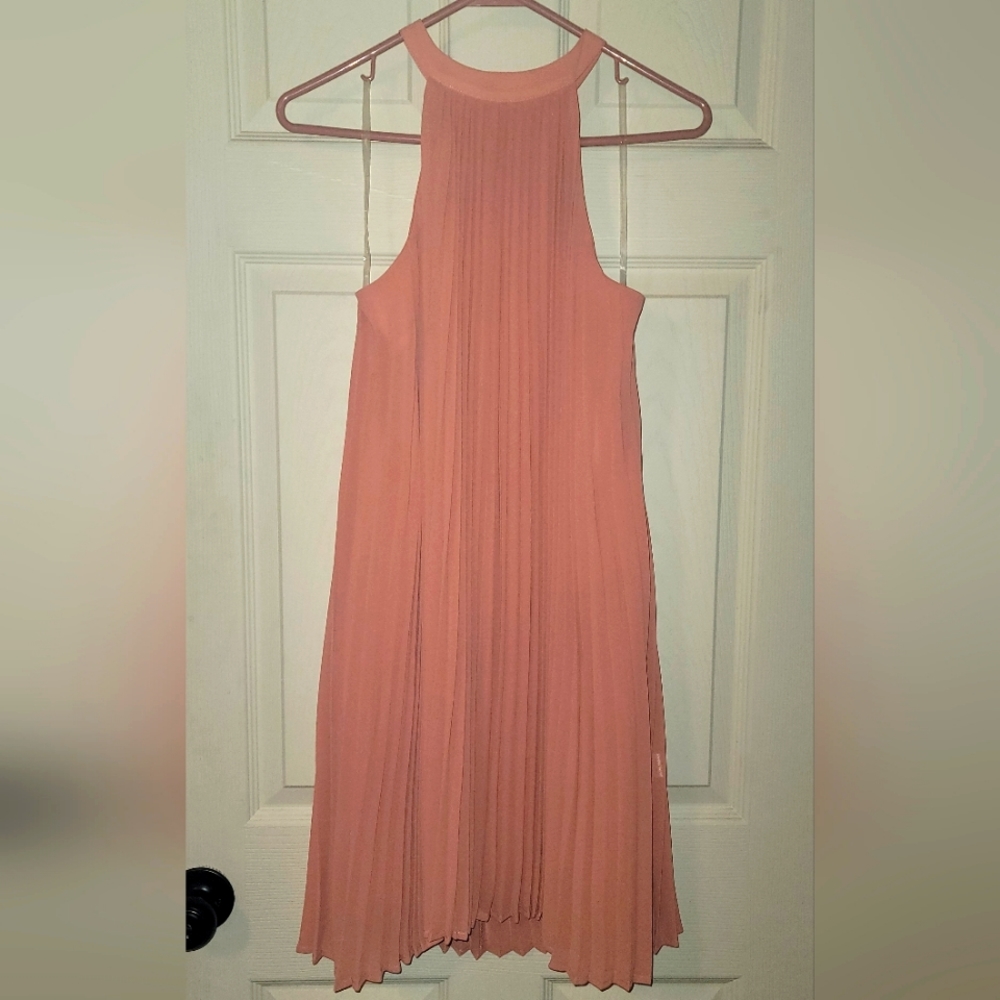 Entro Salmon Pleated High-Neck Sleeveless Dress, Sz. S